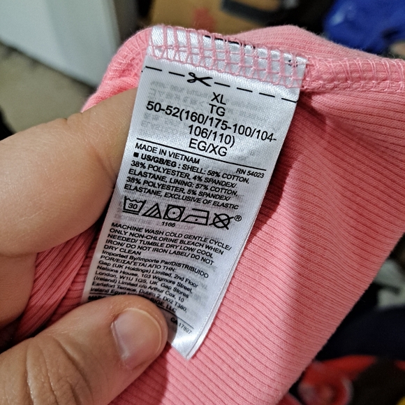 Ribbed Tank Top - Picture 8 of 8